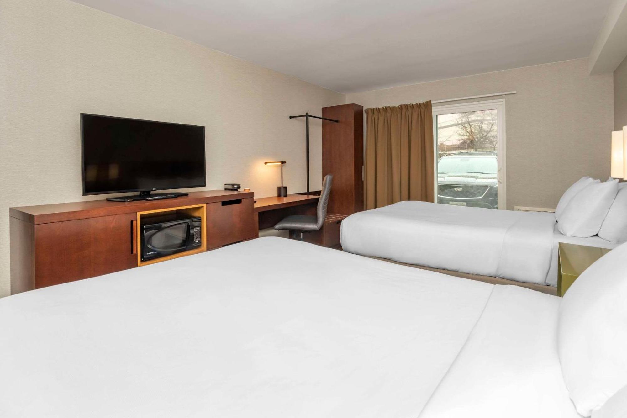 Comfort Inn East Sudbury Extérieur photo